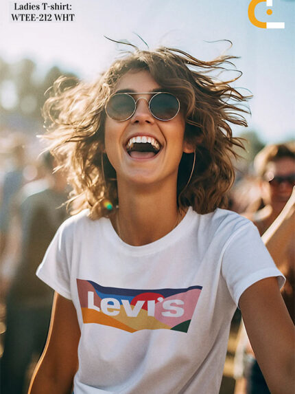 LEVI'S Ladies T-shirt | WTEE-212