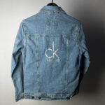 Casual Denim Jacket with Classic Pockets - Everyday Fashion Staple - Image 6